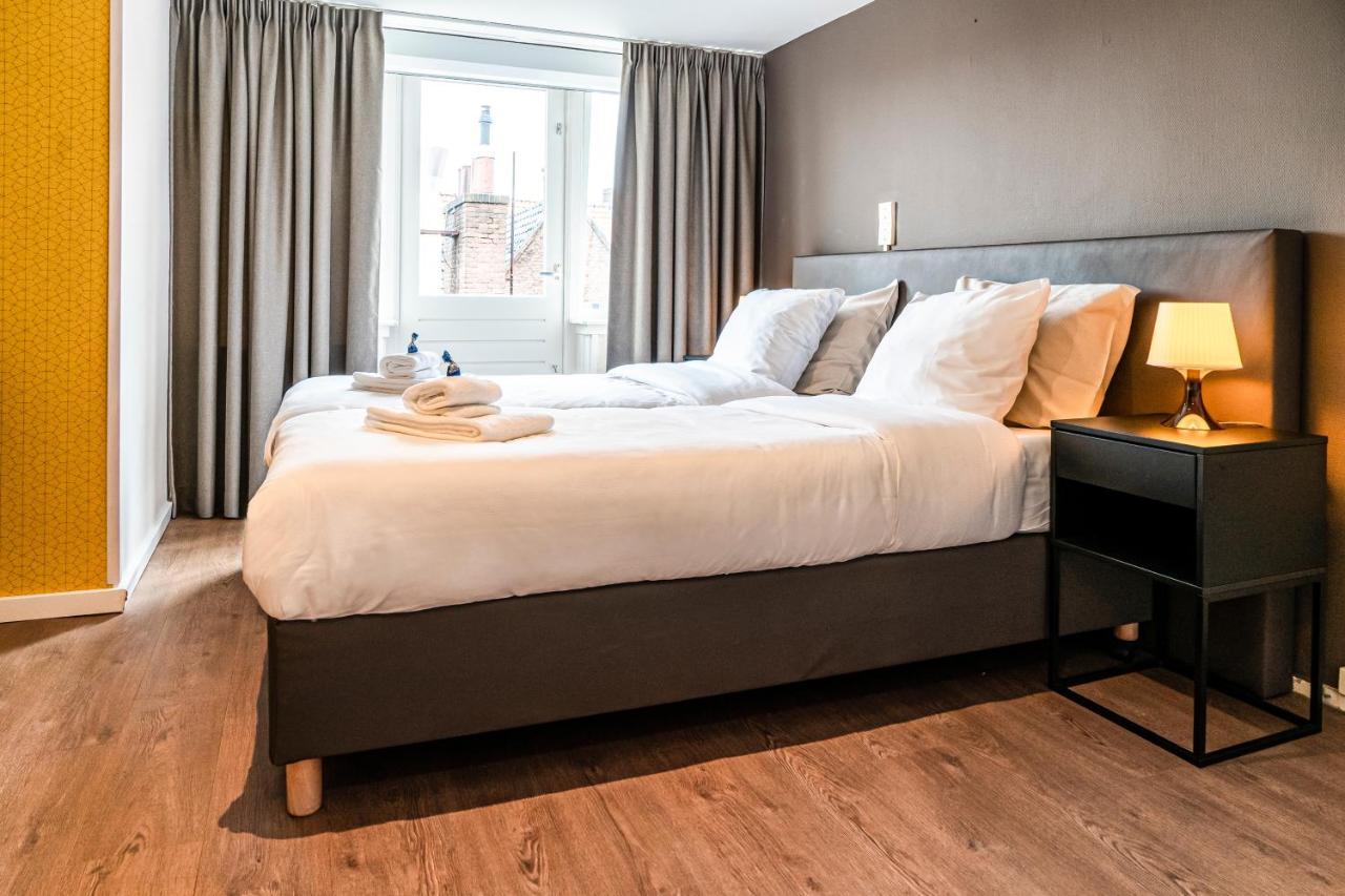 Hotel Brasserie De Huifkar Мидълбург Екстериор снимка