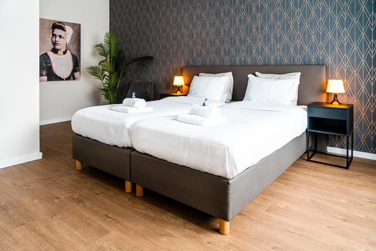 Hotel Brasserie De Huifkar Мидълбург Екстериор снимка
